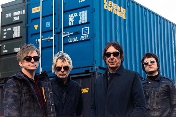 Buzzcocks por primera vez en Lima