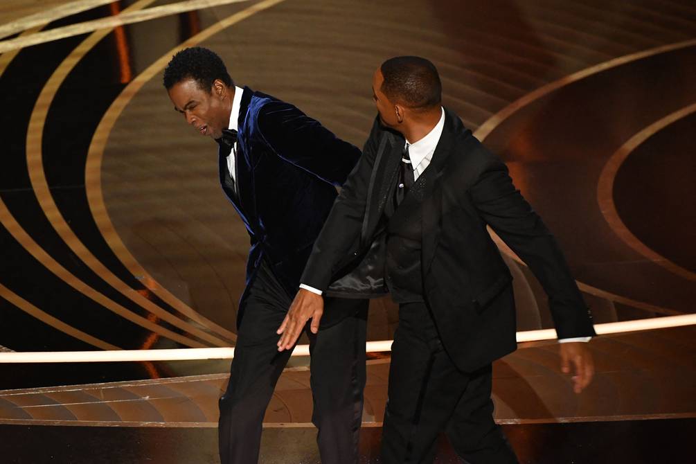 Chris Rock no ha presentado cargos contra Smith tras altercado en los Óscar