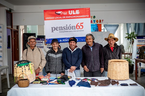 Pensión 65: “Los veteranos de Punta Negra” celebran el Día del  Pescador y más de 40 años de amistad en el mar bravo