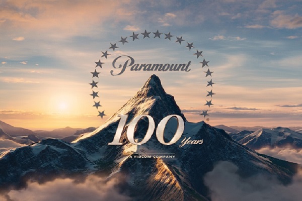 Activistas exigen al estudio Paramount que contrate a más artistas latinos