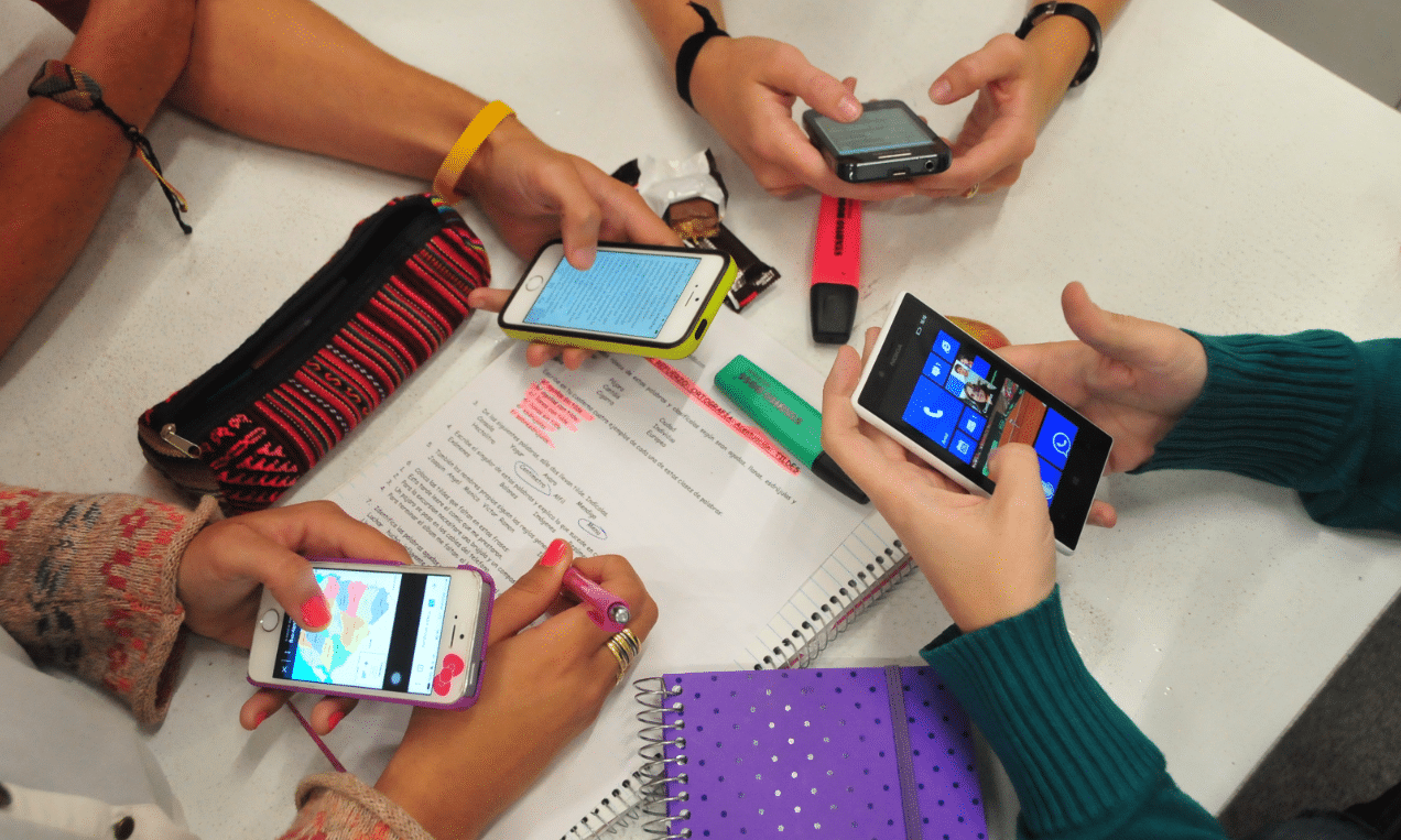 La adicción a internet de los adolescentes se asocia a cambios en las redes neuronales