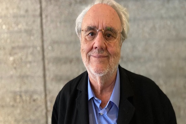 Gutiérrez Aragón mantiene a Cuba en el recuerdo sin renunciar al cine ni a la literatura