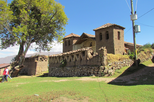 Templo Santiago Apóstol de Pivil en Cusco es declarado como Patrimonio Cultural de la Nación