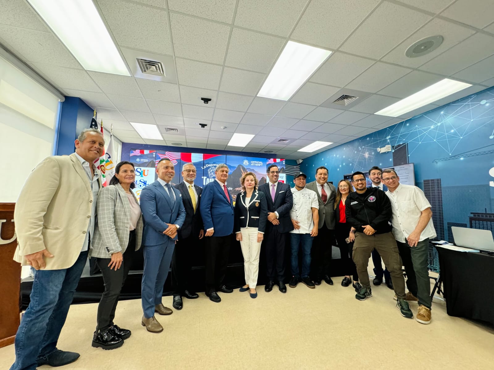 Récord Guinness del tamal peruano en Miami une a la academia, empresa privada y Estado