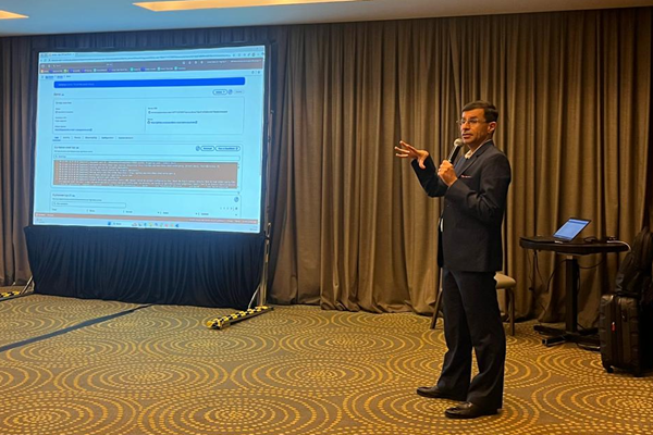 Novacomp presentó últimas tendencias de software con inteligencia artificial y la nube más adoptada y completa del mundo