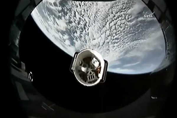Cápsula reciclada de SpaceX logra completar su segunda entrega para la NASA