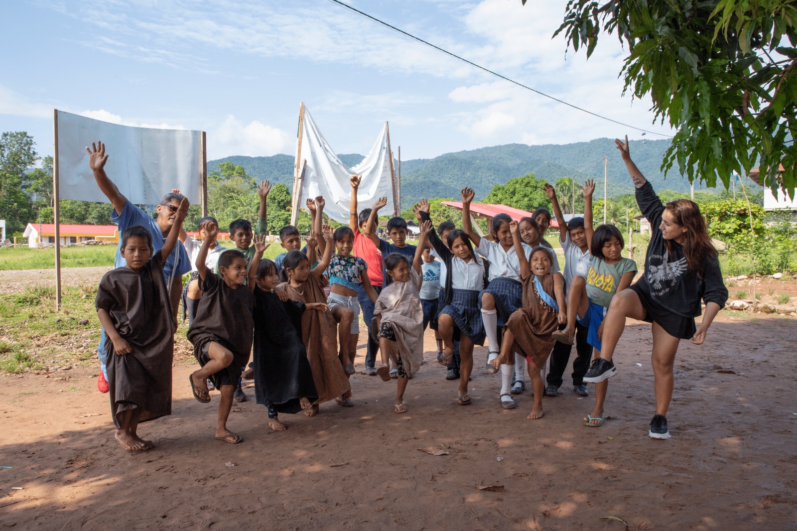 Tanpu Intercultural visitó la amazonia central