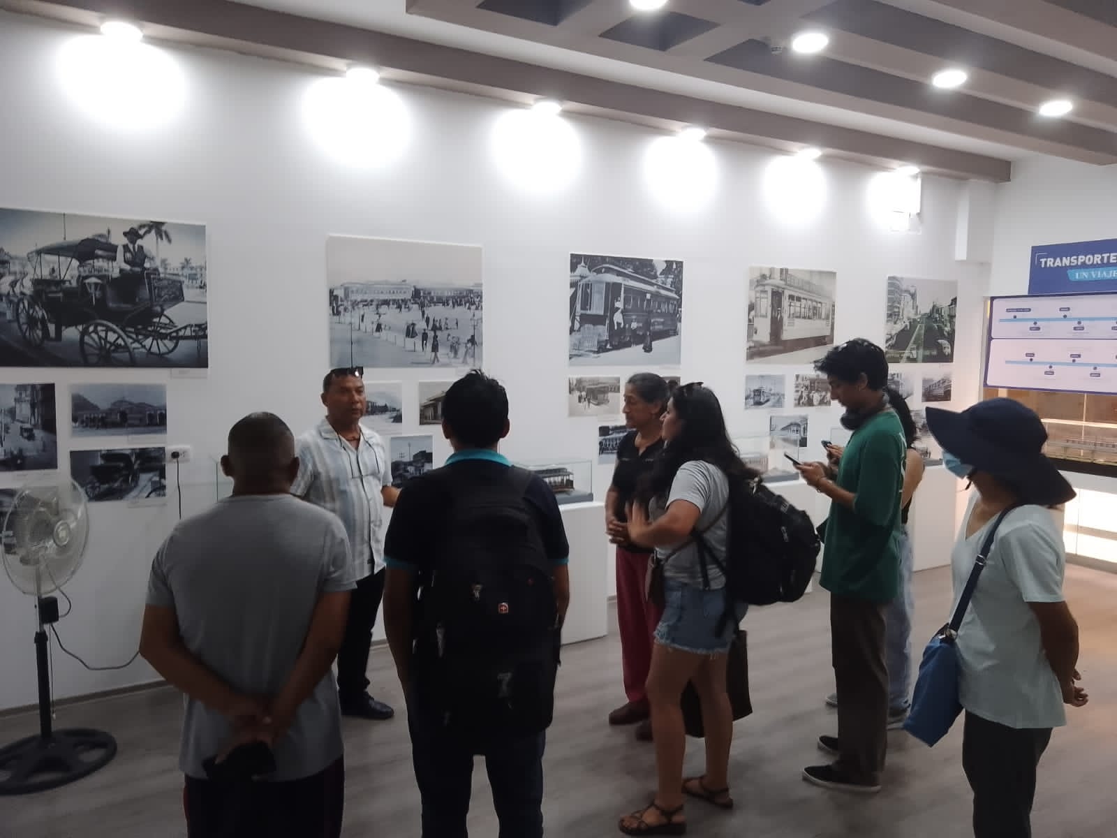 ATU: cerca de 15 000 personas asistieron a la exposición fotográfica sobre 400 años de historia del transporte público en Lima y Callao
