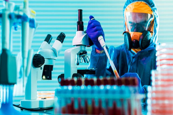 Los supervivientes al ébola generan anticuerpos especiales contra el virus