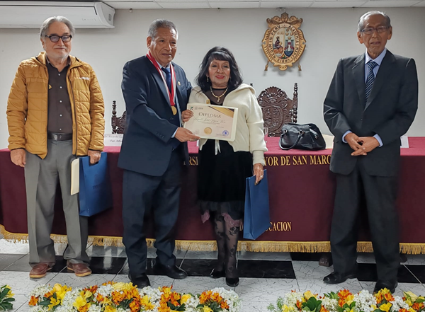 UNMSM otorga reconocimiento a catedrática e investigadora dra. Margarita Pajares