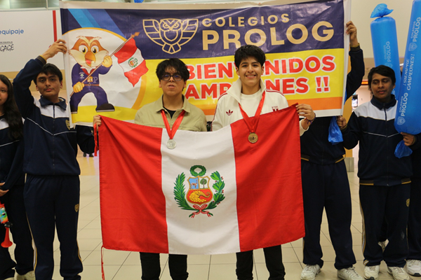 Escolares  genios de las matemáticas, traen medallas de la 39° OLIMPIADA IBEROAMERICANA DE MATEMATICA (OIM - BOLIVIA)