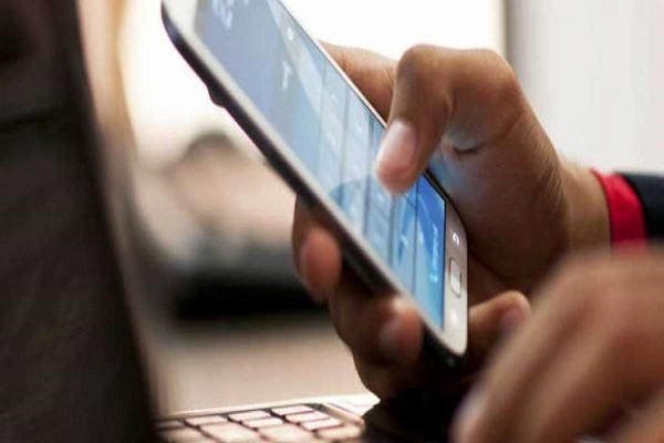 Vodafone y Huawei completan primera llamada 5G en el mundo con nuevo estándar