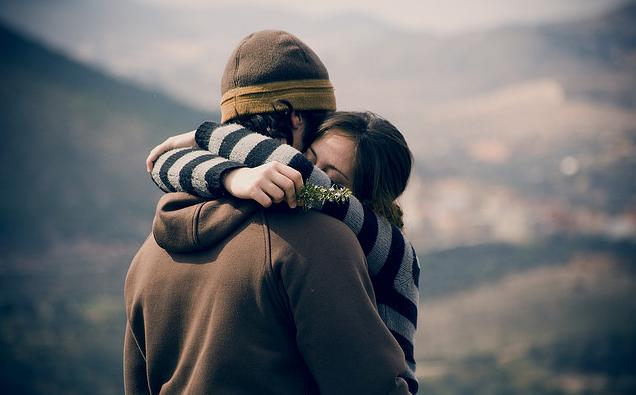 Día Internacional del Abrazo: 5 beneficios de un buen apapacho