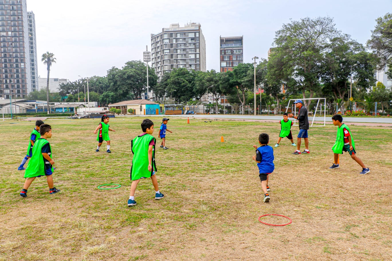 Barranco: vacaciones útiles divertidas para niños y adultos